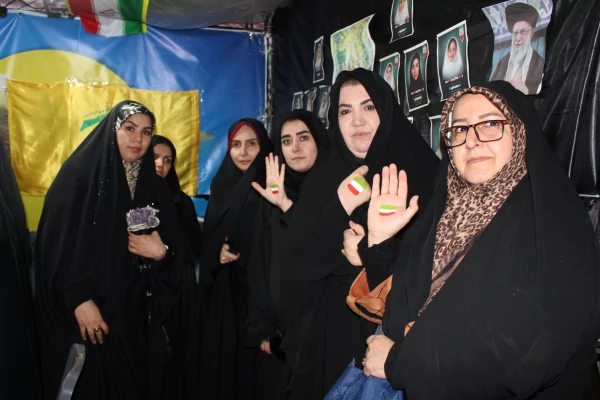حضور مسئولان پردیس در غرفه دانشجو معلمان بسیجی  4