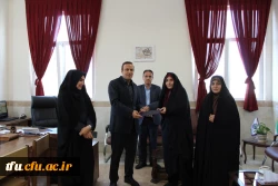 تقدیر از مشاوران و کارشناسان مشاوره  3